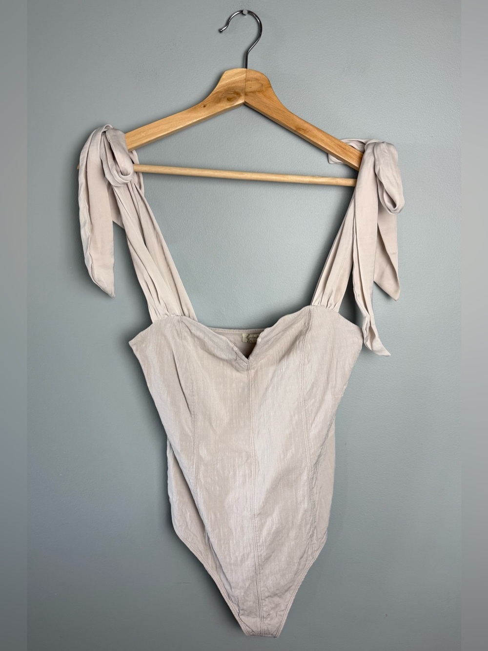 Free People Tie-Shoulder Sweetheart Bodysuit in Light Beige